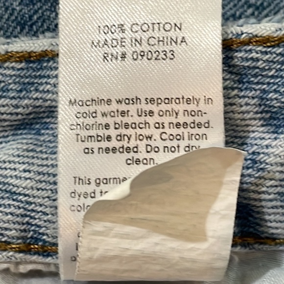 Pacsun Woman’s Size 24 90’s Boyfriend Jeans 100% cotton Patchwork fading - Picture 13 of 13